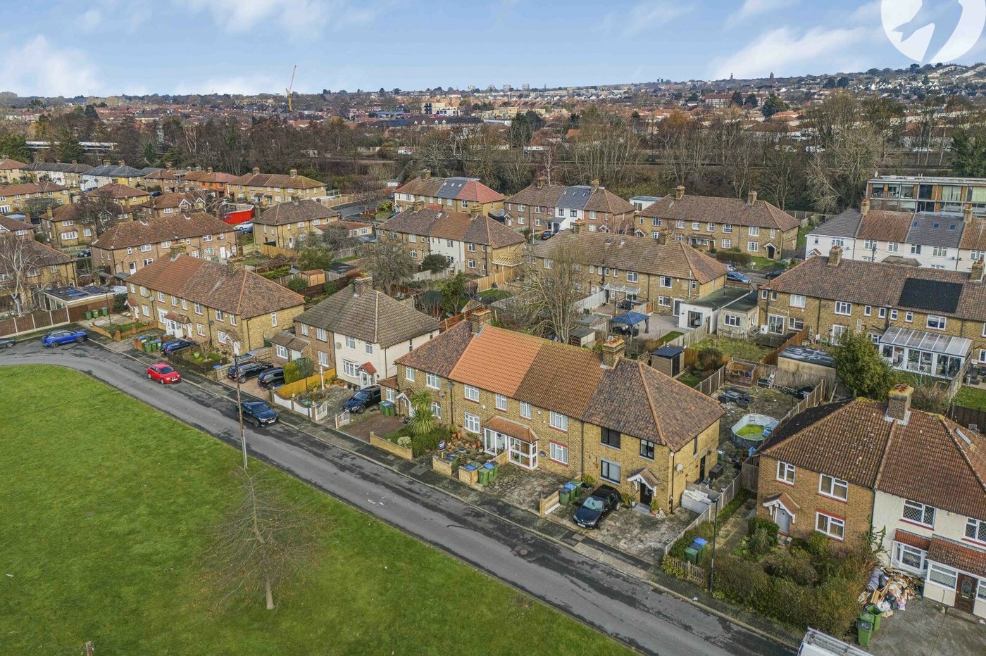 3 bedroom house for sale in London | Robinson Jackson