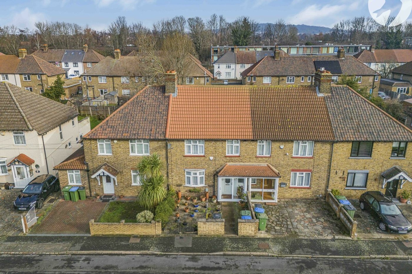 3 bedroom house for sale in London | Robinson Jackson