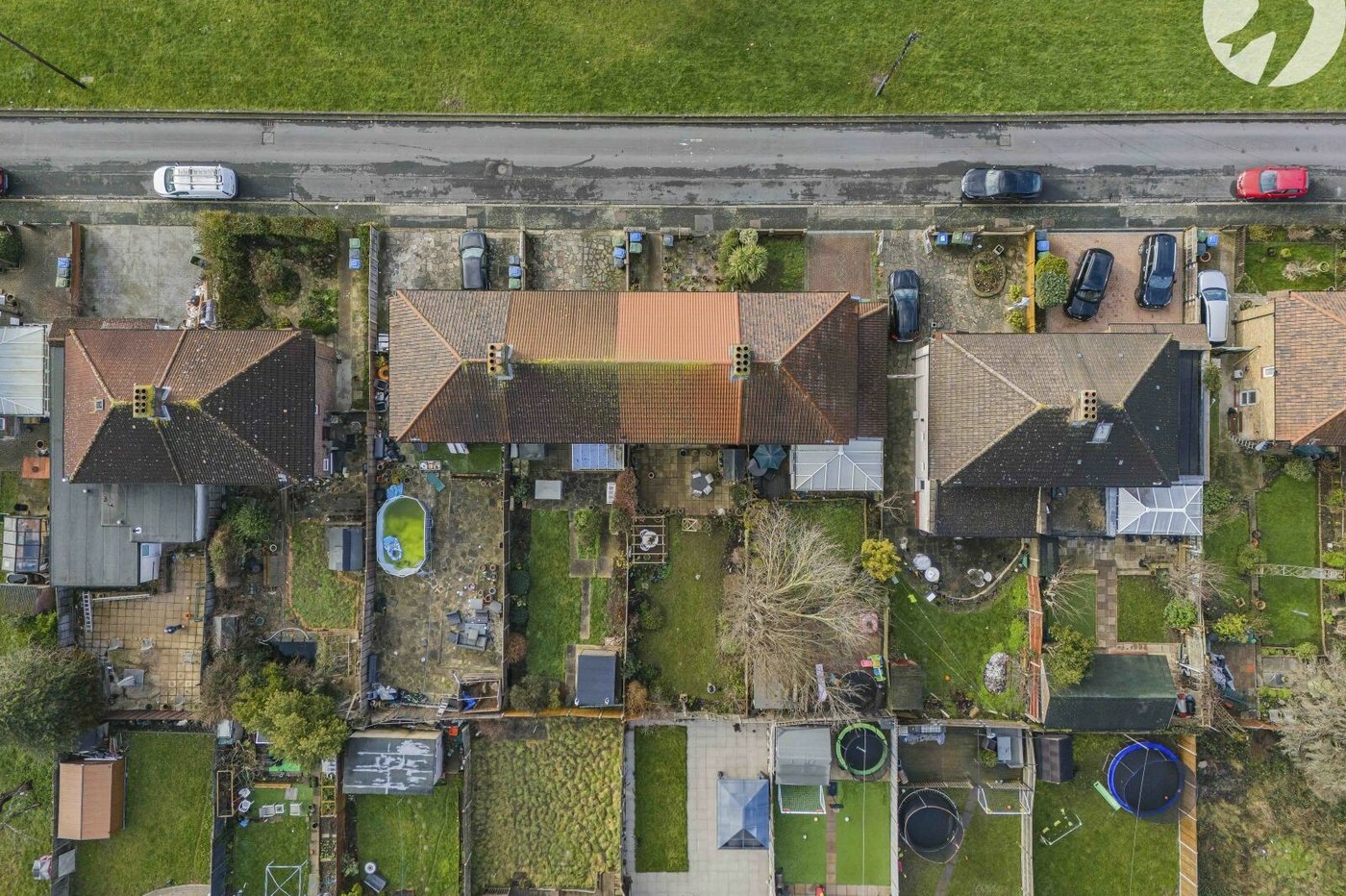 3 bedroom house for sale in London | Robinson Jackson