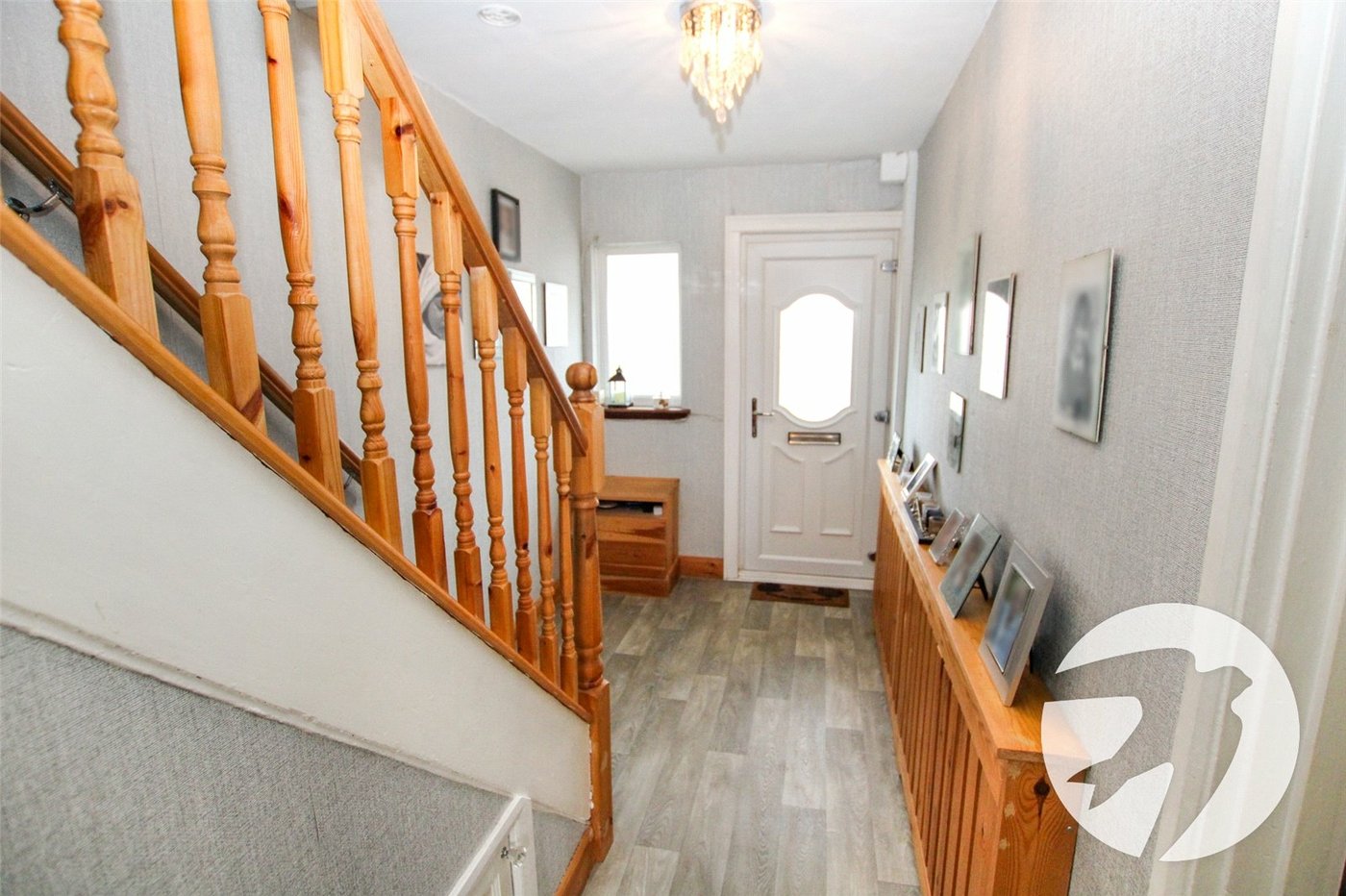 3 bedroom house for sale in London | Robinson Jackson