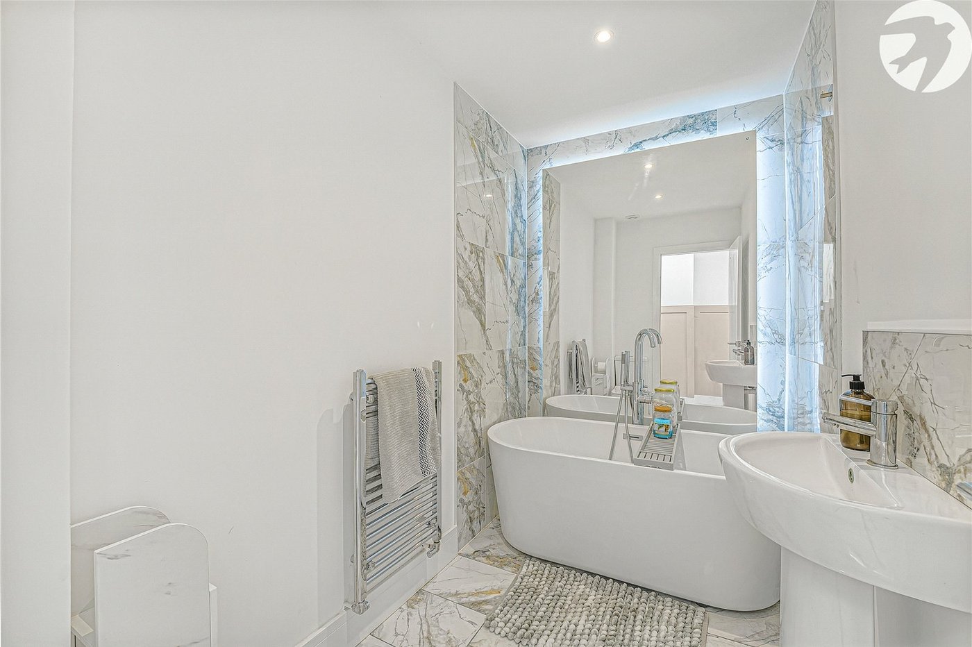 5 bedroom bungalow for sale in Sutton At Hone | Robinson Jackson