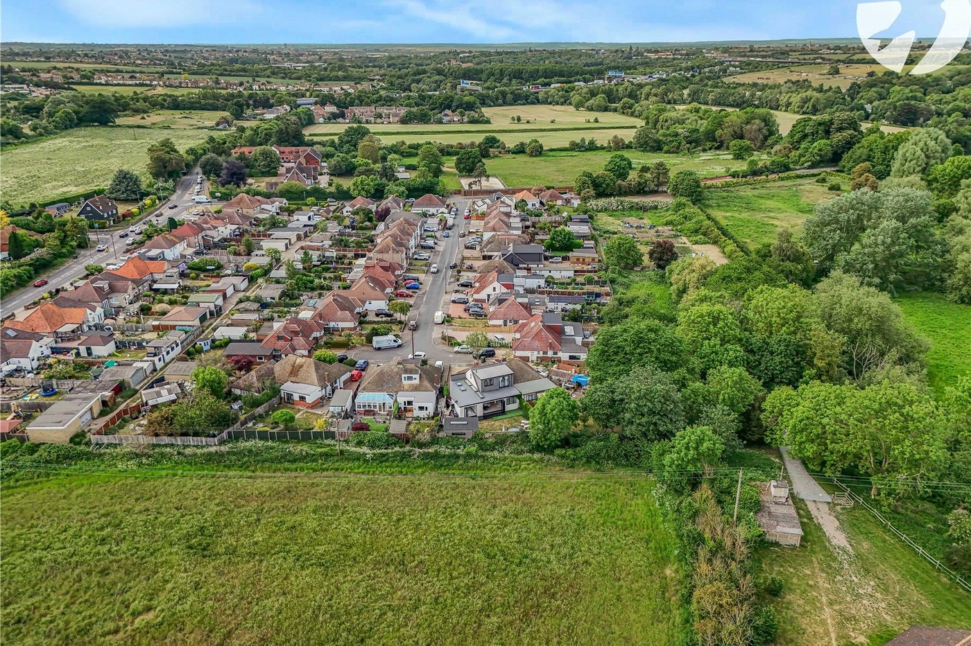 5 bedroom bungalow for sale in Sutton At Hone | Robinson Jackson