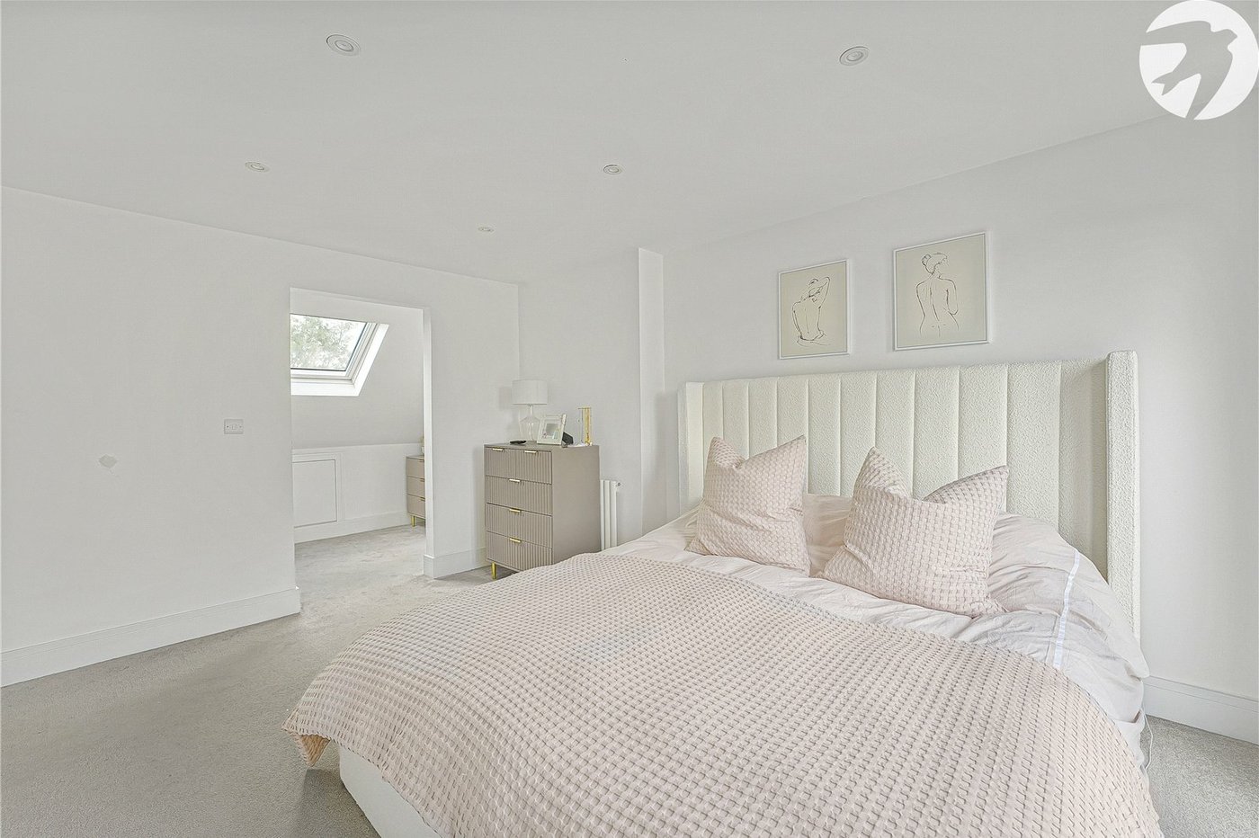 5 bedroom bungalow for sale in Sutton At Hone | Robinson Jackson