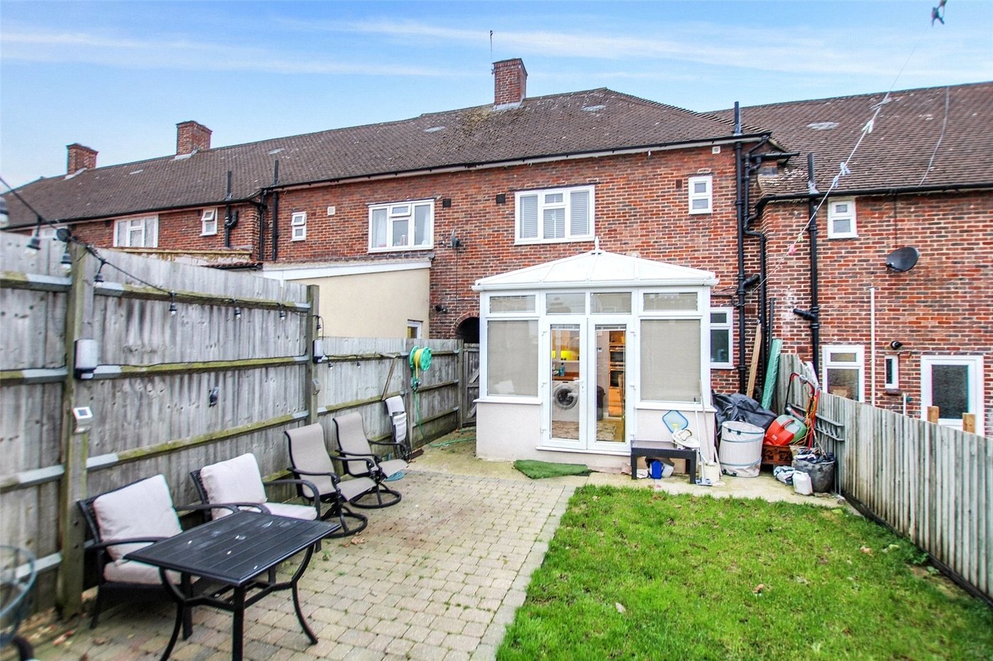 3 bedroom house for sale in London | Robinson Jackson