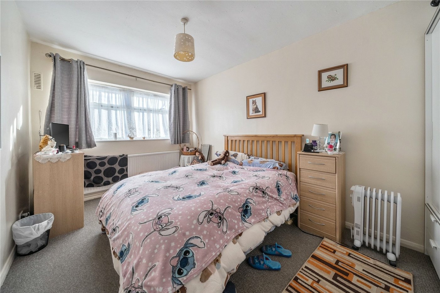 3 bedroom bungalow for sale in Streatham | Robinson Jackson