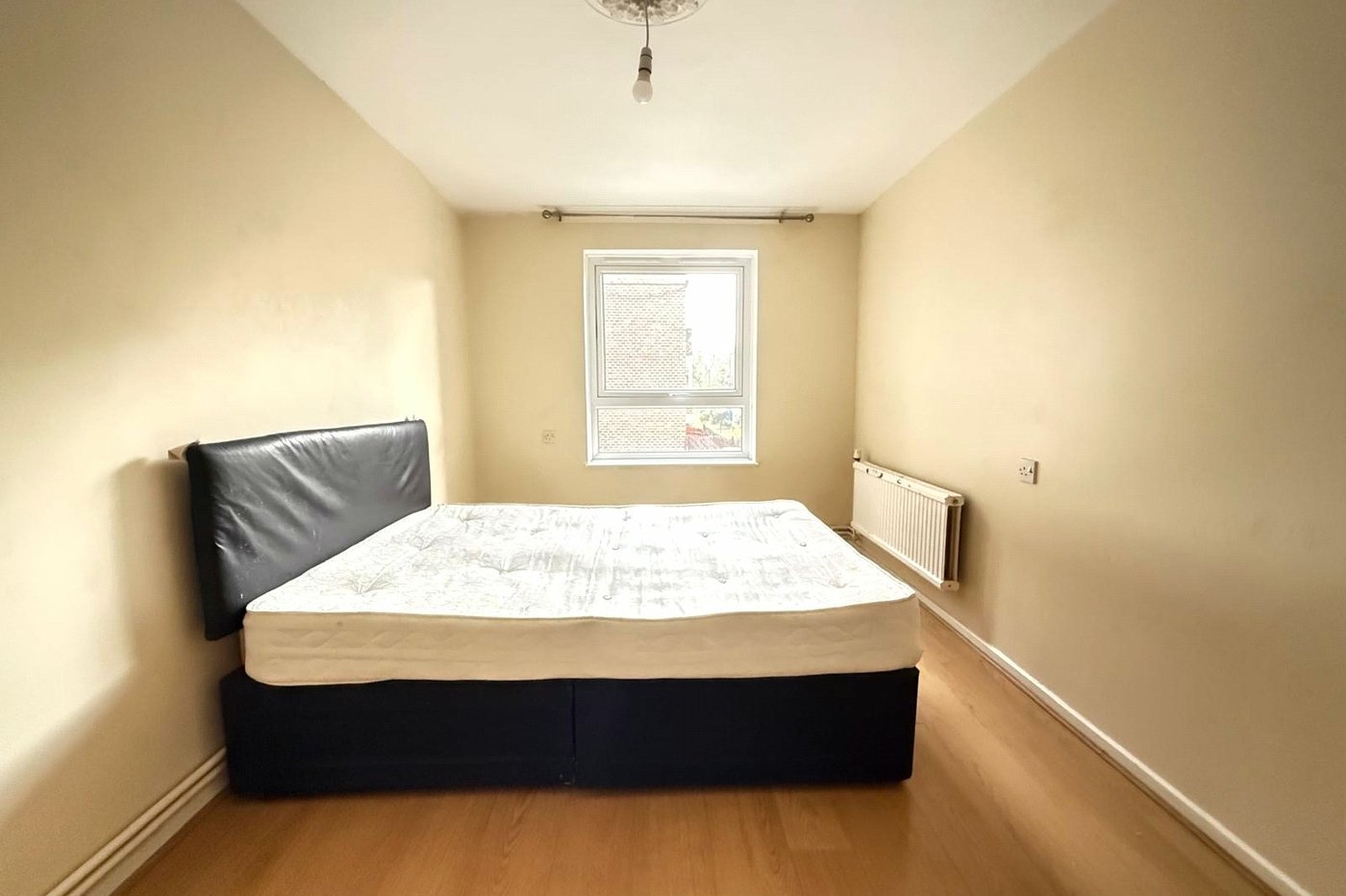 1 bedroom property for sale in London | Robinson Jackson