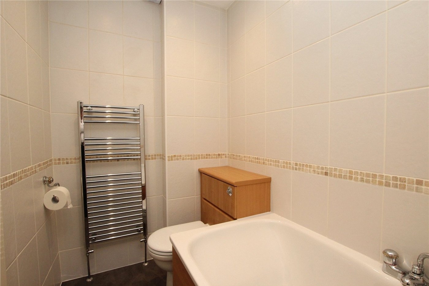 3 bedroom house for sale in Shooters Hill | Robinson Jackson