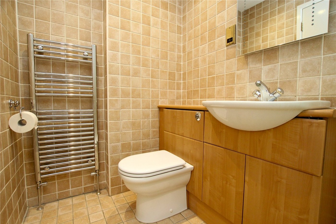 3 bedroom house for sale in Shooters Hill | Robinson Jackson