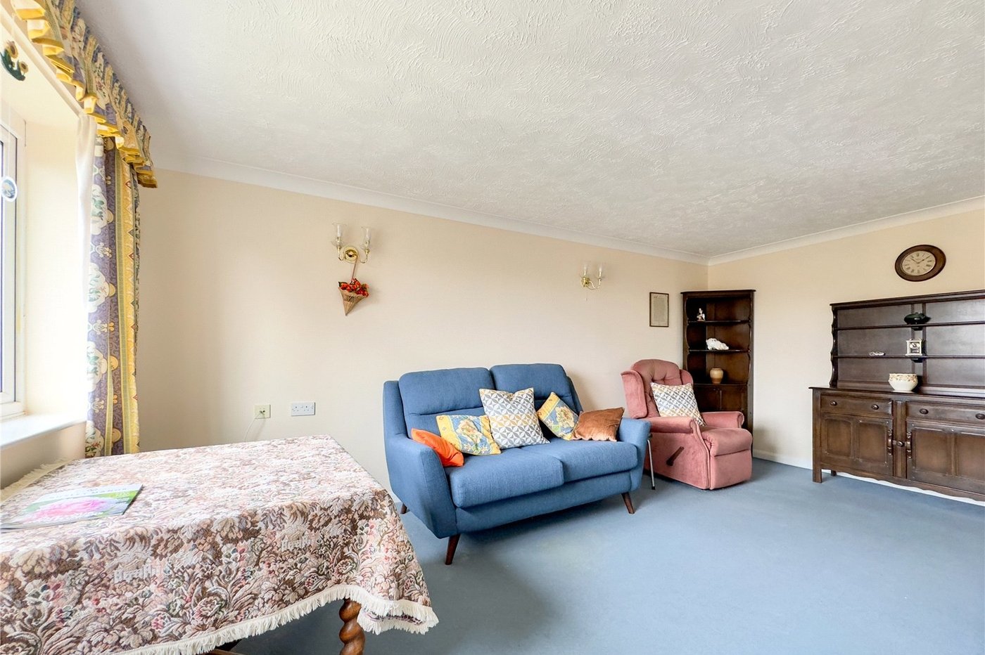 Property for sale in Oakleigh Close, Swanley, BR8 Robinson Jackson