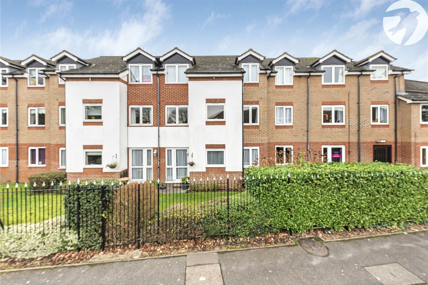 1 bedroom property for sale in Oakleigh Close | Robinson Jackson