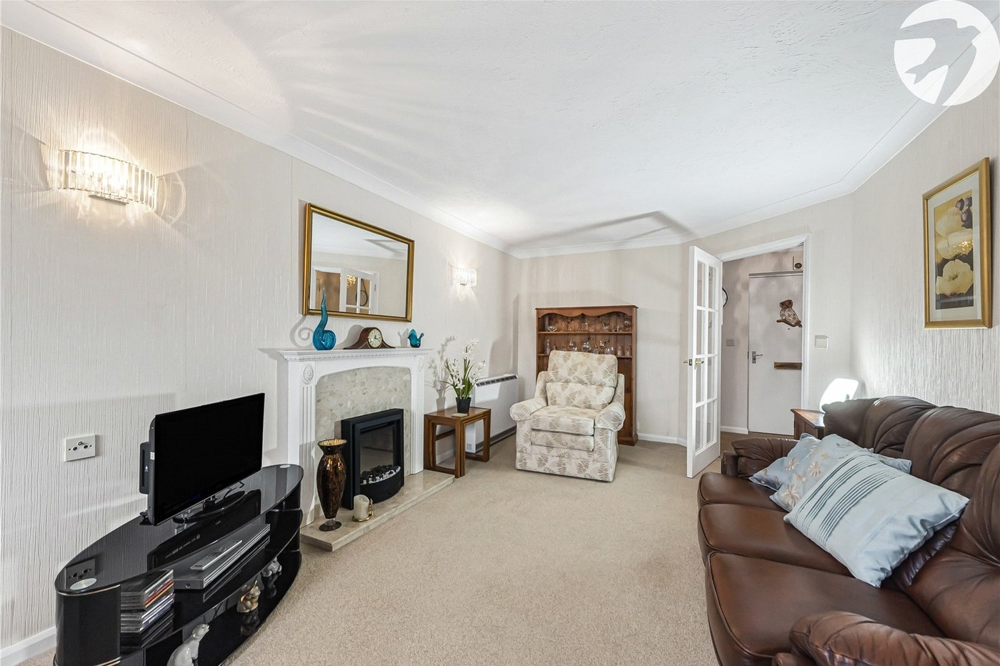 1 bedroom property for sale in Oakleigh Close | Robinson Jackson