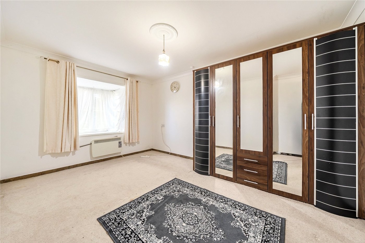 2 bedroom property for sale in Sydenham | Robinson Jackson