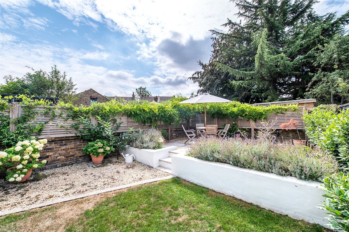 2 bedroom property for sale in Gravesend | Robinson Michael & Jackson