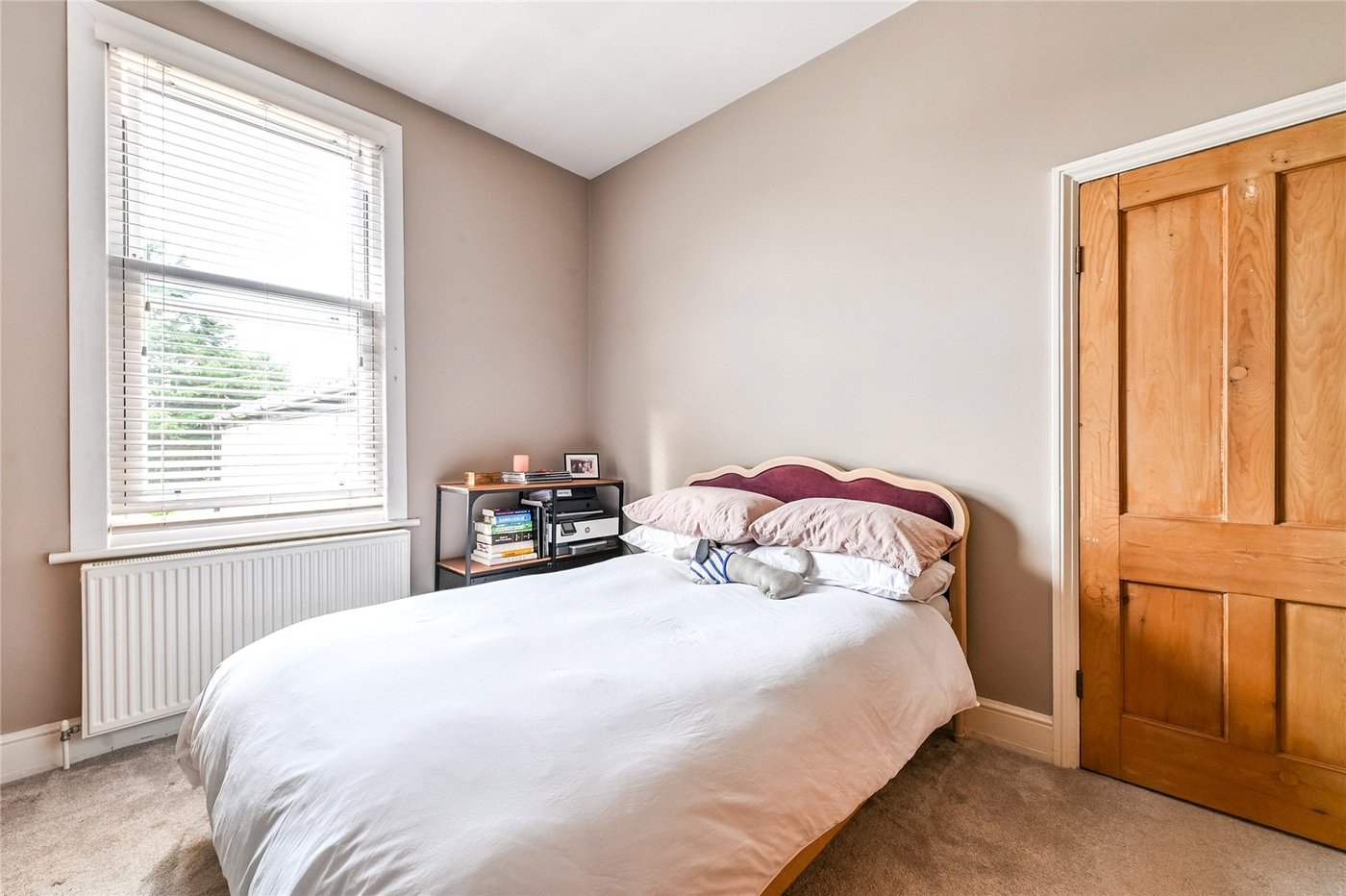 2 bedroom property for sale in Gravesend | Robinson Michael & Jackson