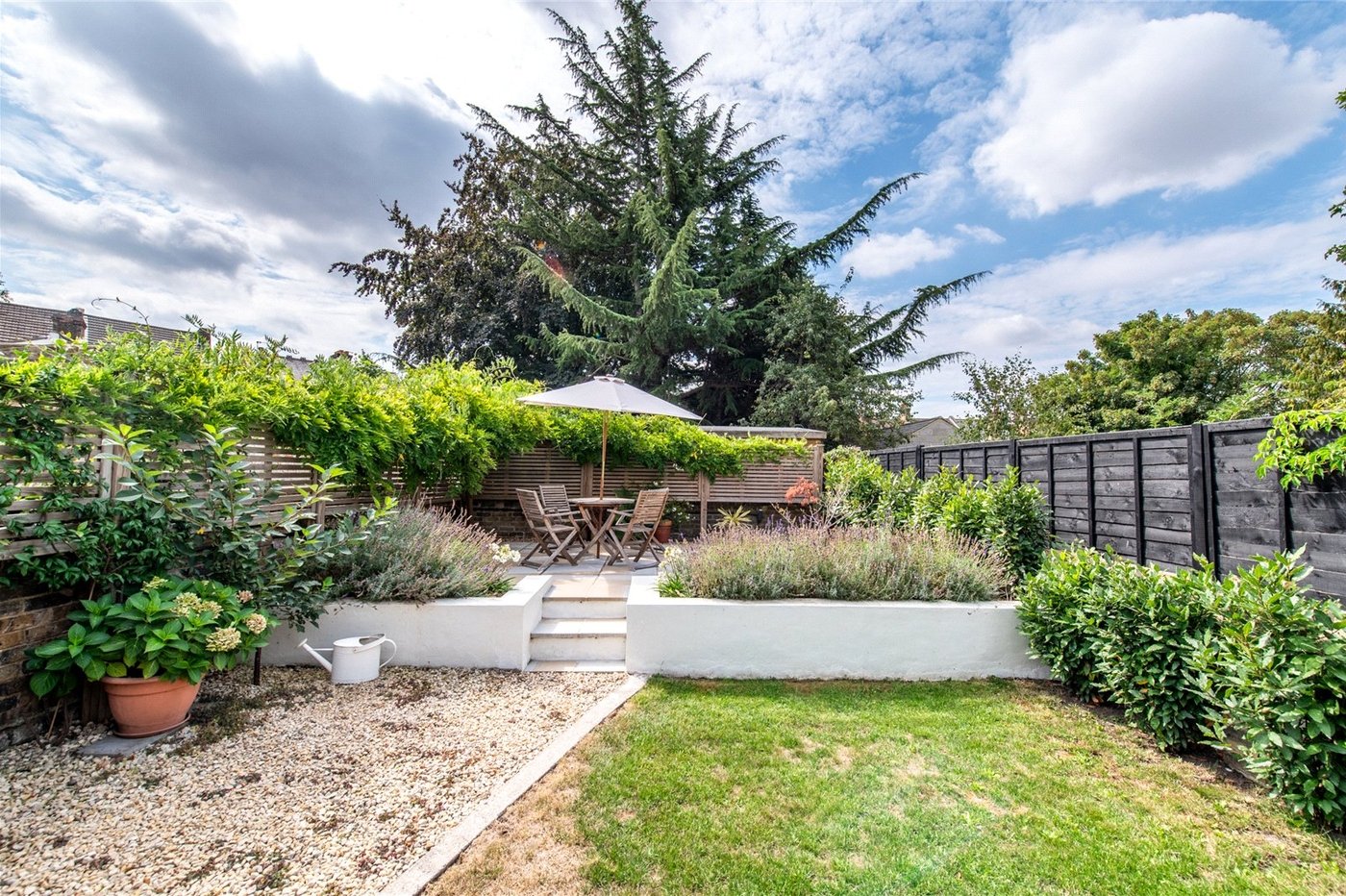 2 bedroom property for sale in Gravesend | Robinson Michael & Jackson