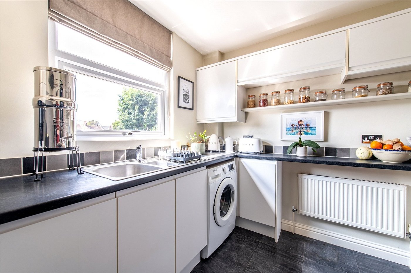 2 bedroom property for sale in Gravesend | Robinson Michael & Jackson
