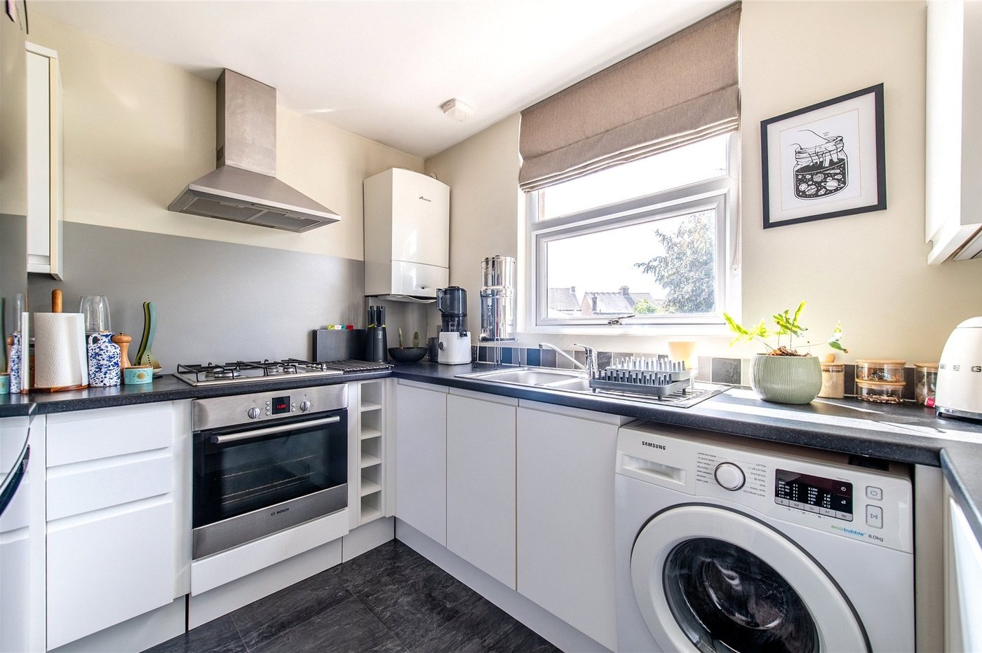 2 bedroom property for sale in Gravesend | Robinson Michael & Jackson