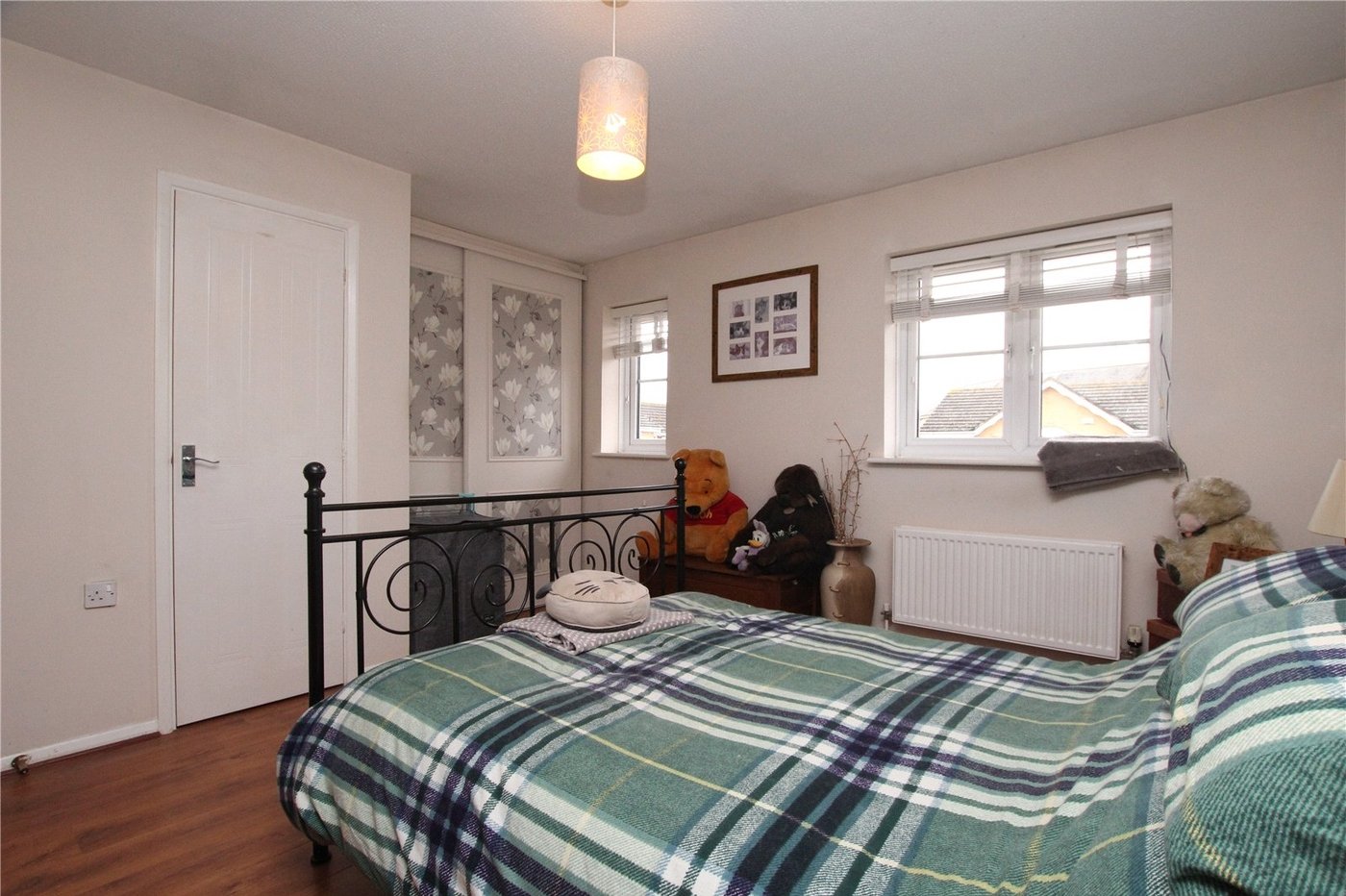 2 bedroom house for sale in West Thamesmead | Robinson Jackson