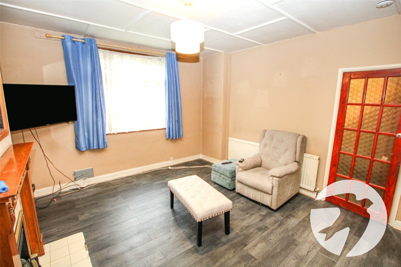 3 bedroom house for sale in London | Robinson Jackson