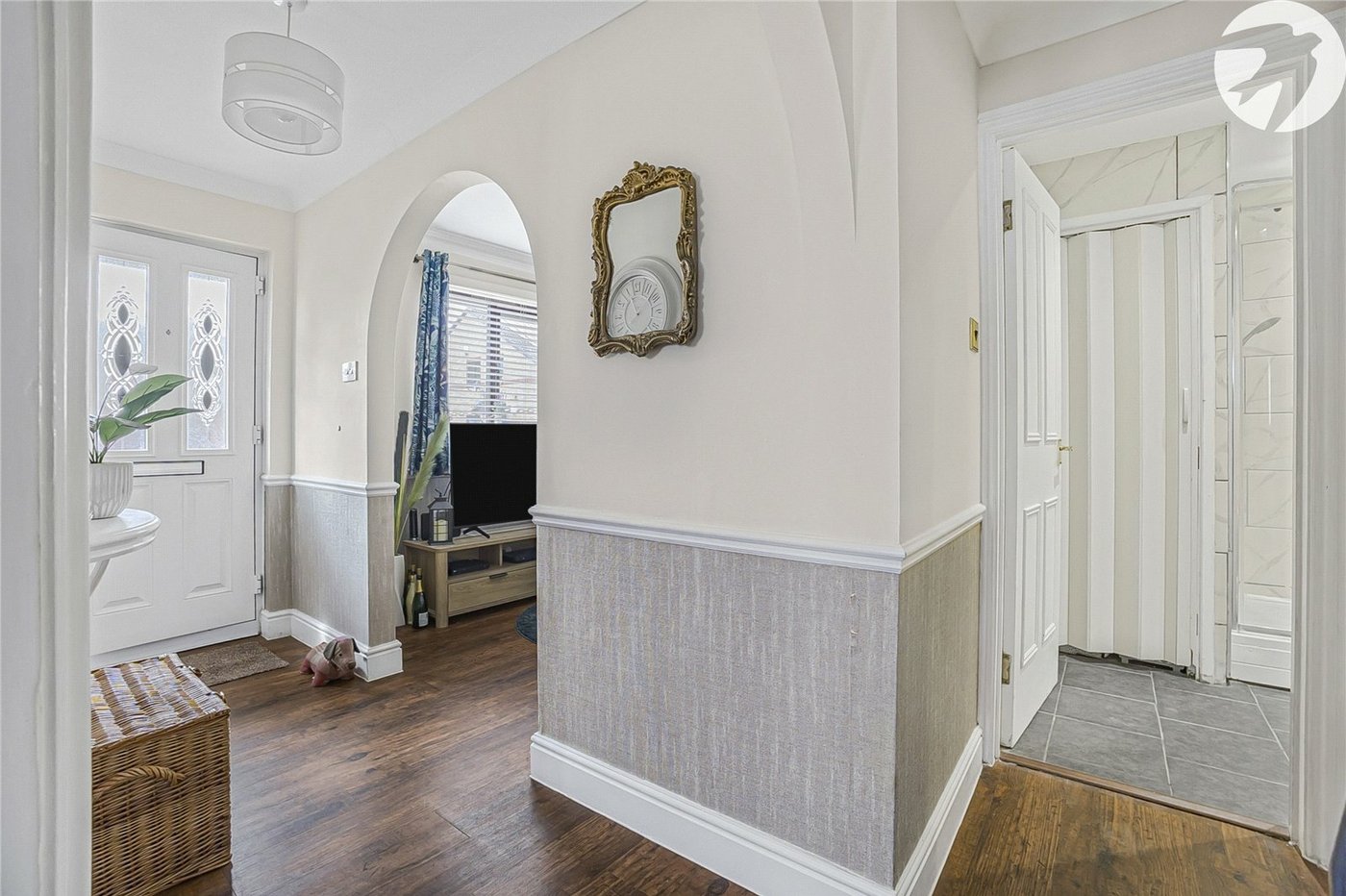 2 bedroom property for sale in Dartford | Robinson Jackson