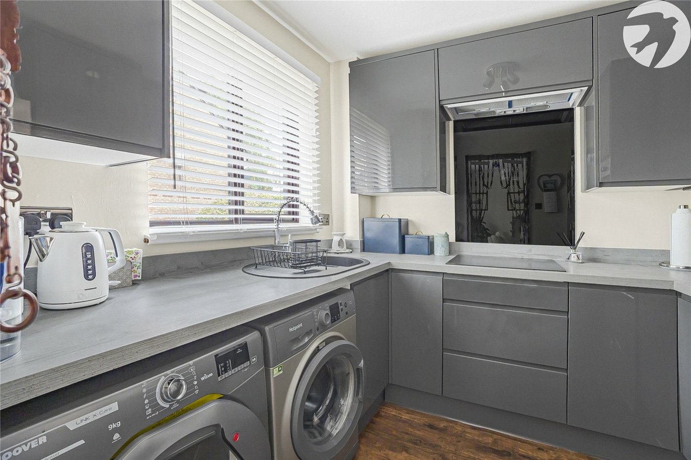 2 bedroom property for sale in Dartford | Robinson Jackson