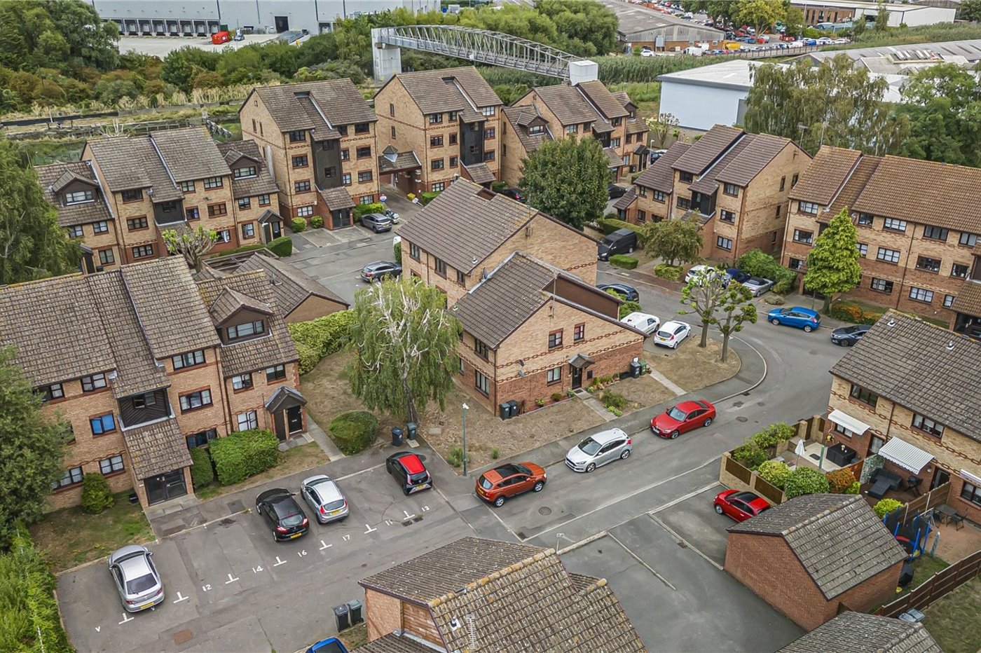 2 bedroom property for sale in Dartford | Robinson Jackson