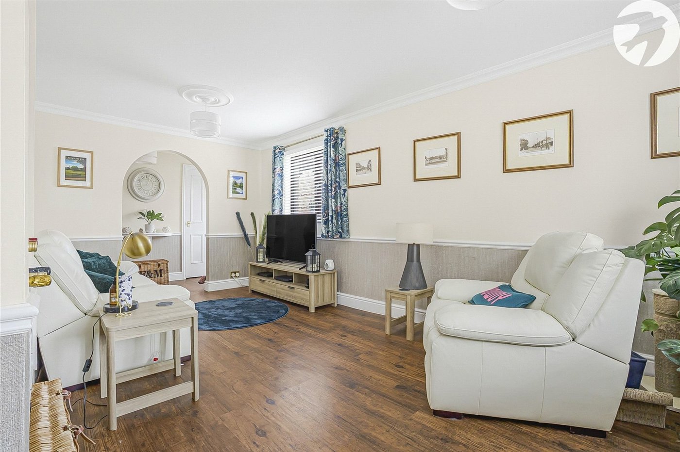 2 bedroom property for sale in Dartford | Robinson Jackson
