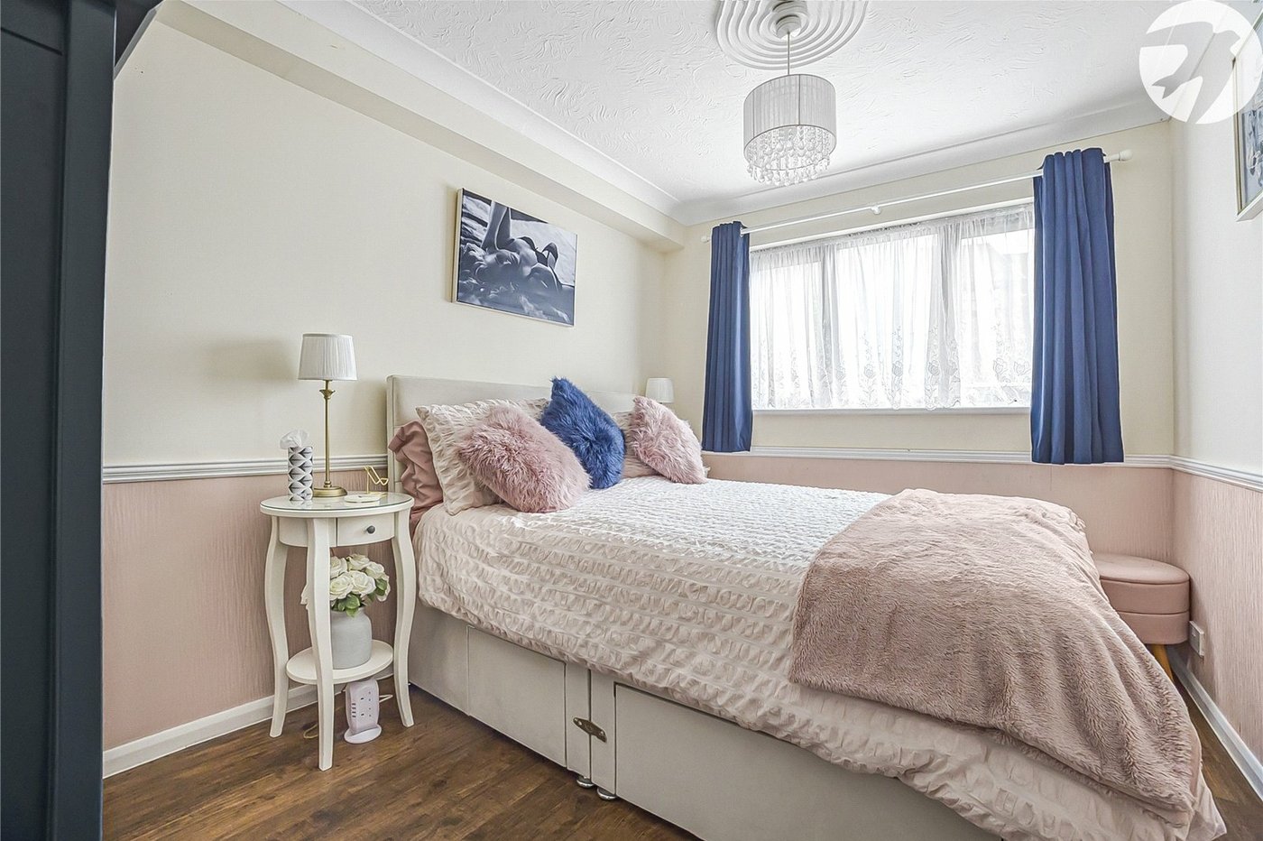 2 bedroom property for sale in Dartford | Robinson Jackson