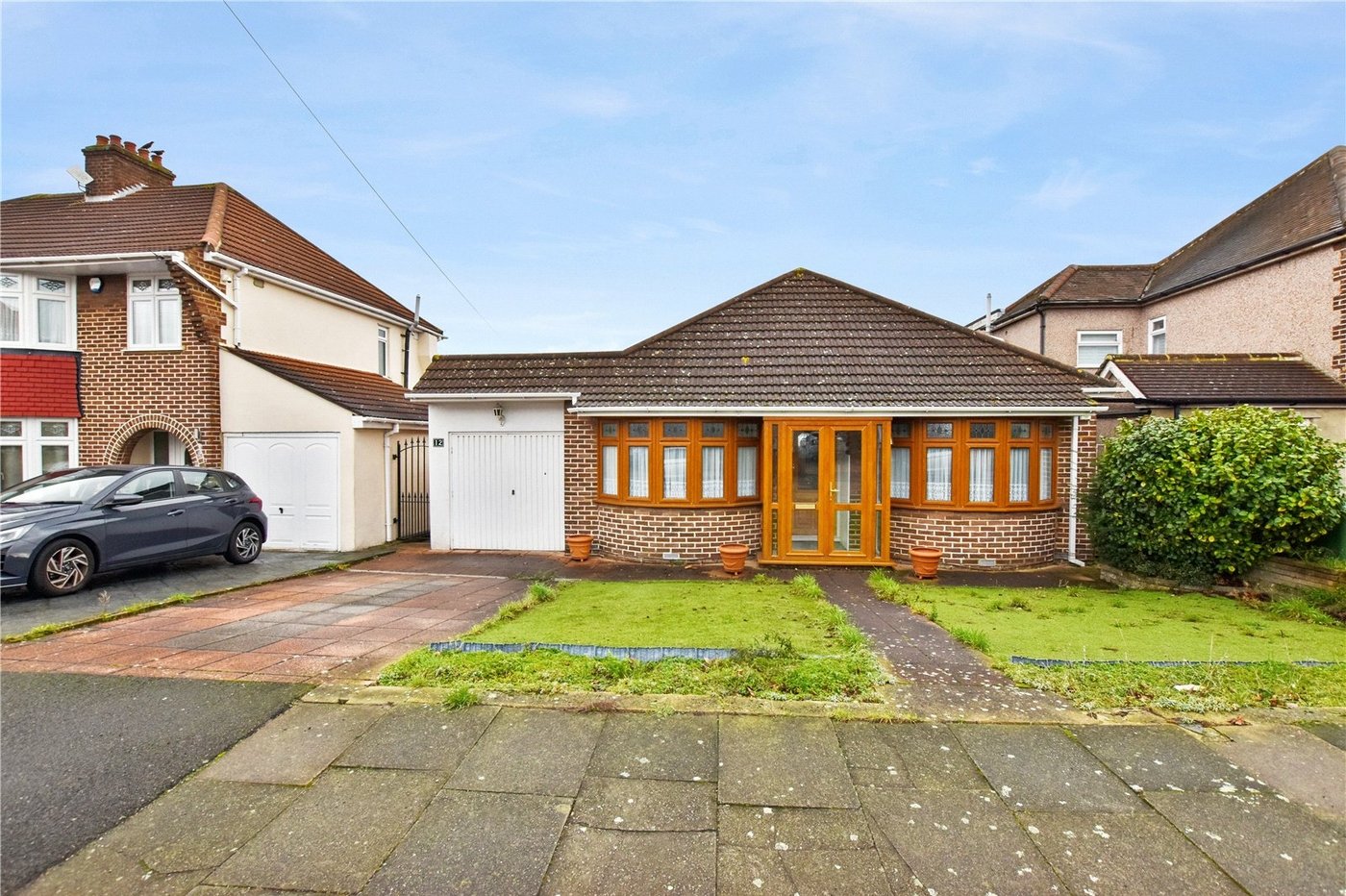3 bedroom bungalow for sale in Bexleyheath | Robinson Jackson