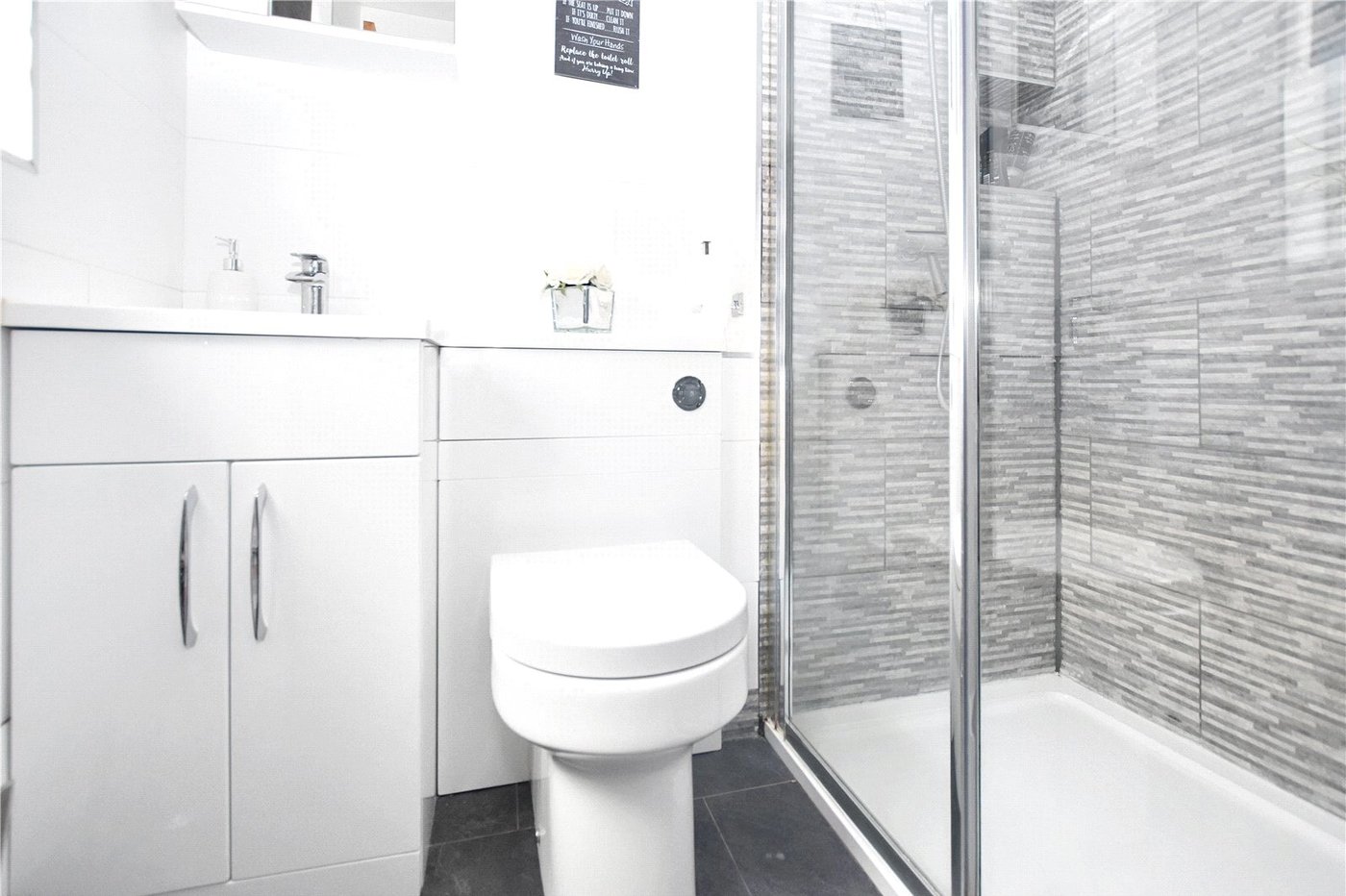 5 bedroom house for sale in Bexleyheath | Robinson Jackson