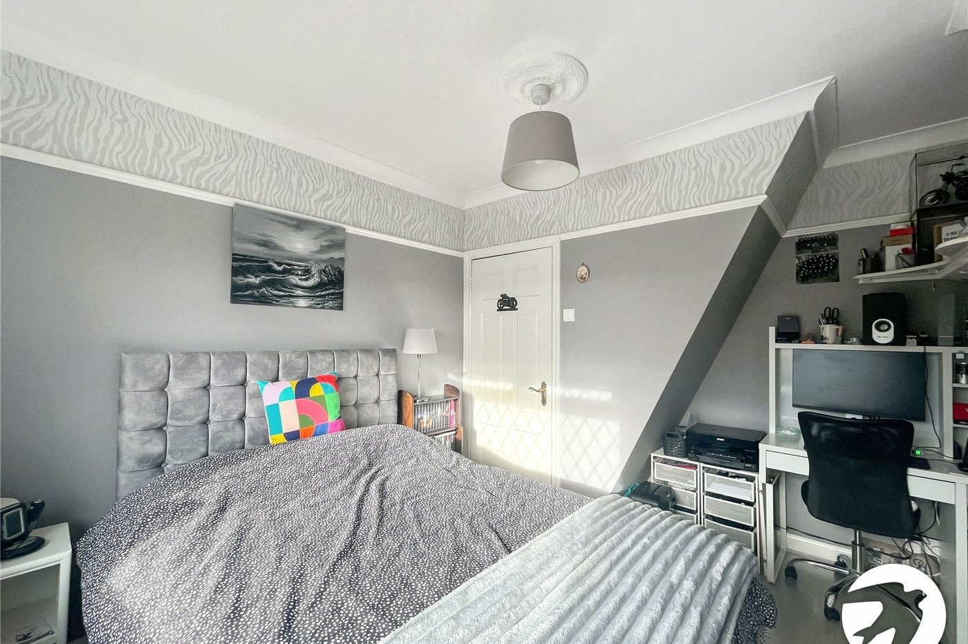 3 bedroom house for sale in Bobbing | Robinson Michael & Jackson