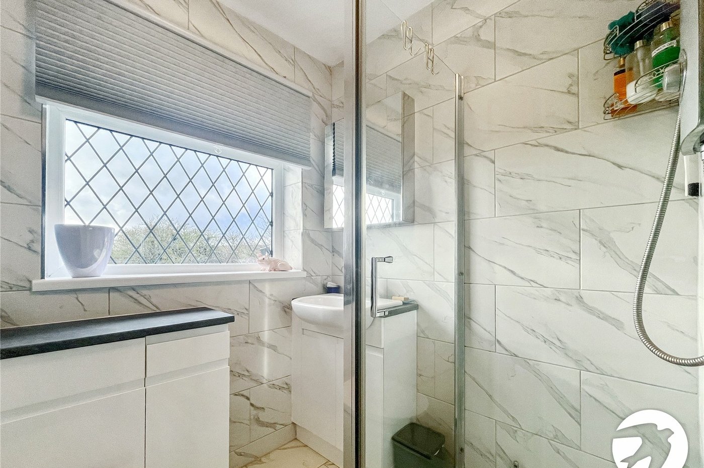 3 bedroom house for sale in Bobbing | Robinson Michael & Jackson