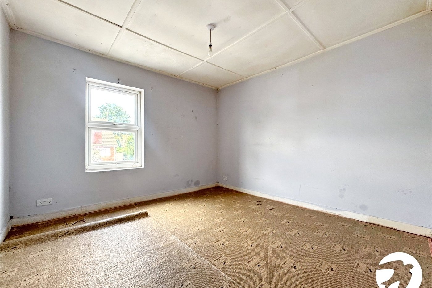 2 bedroom house for sale in Bobbing | Robinson Michael & Jackson