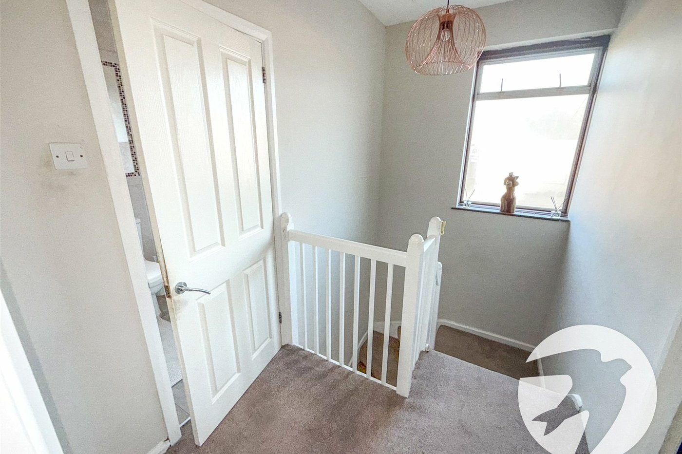 3 bedroom house for sale in London | Robinson Jackson