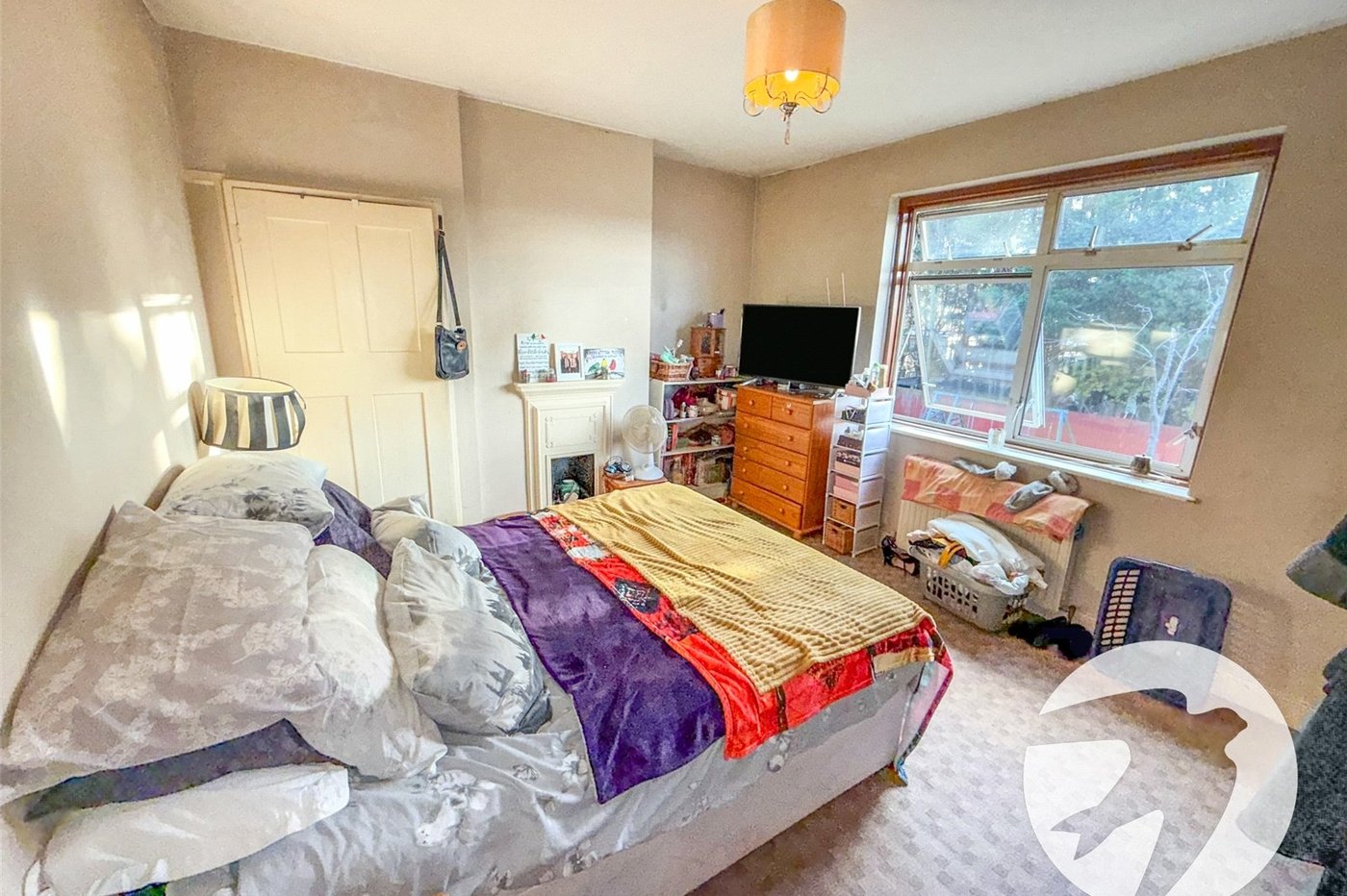 3 bedroom house for sale in London | Robinson Jackson