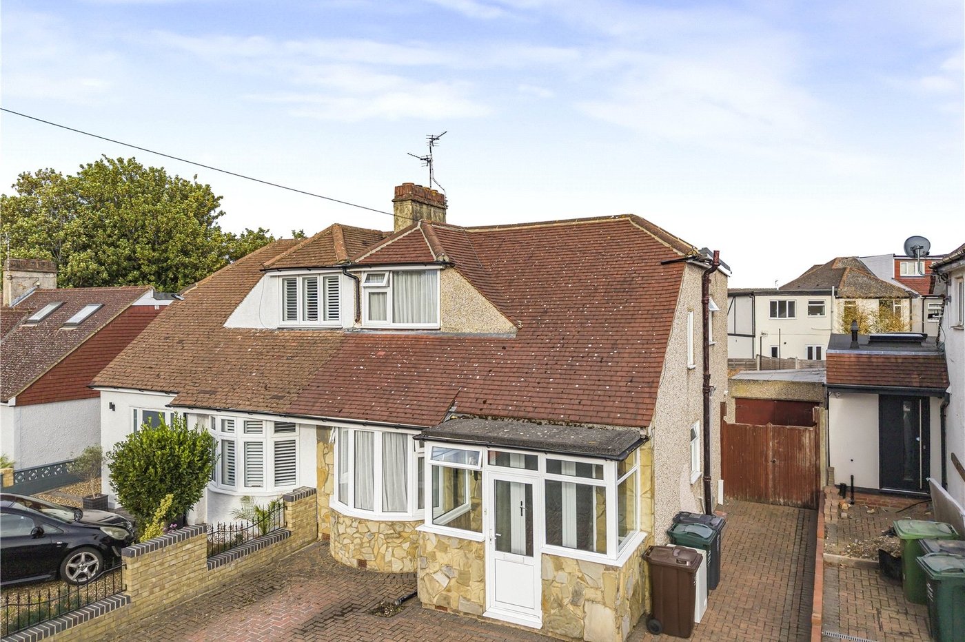 2 bedroom house for sale in West Dartford | Robinson Jackson