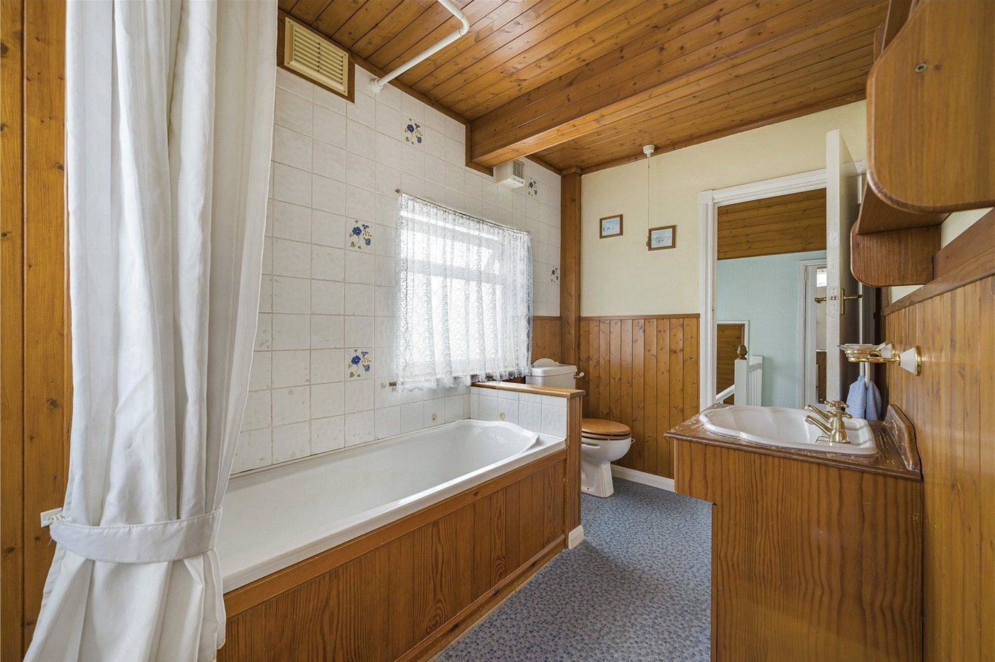 2 bedroom house for sale in West Dartford | Robinson Jackson