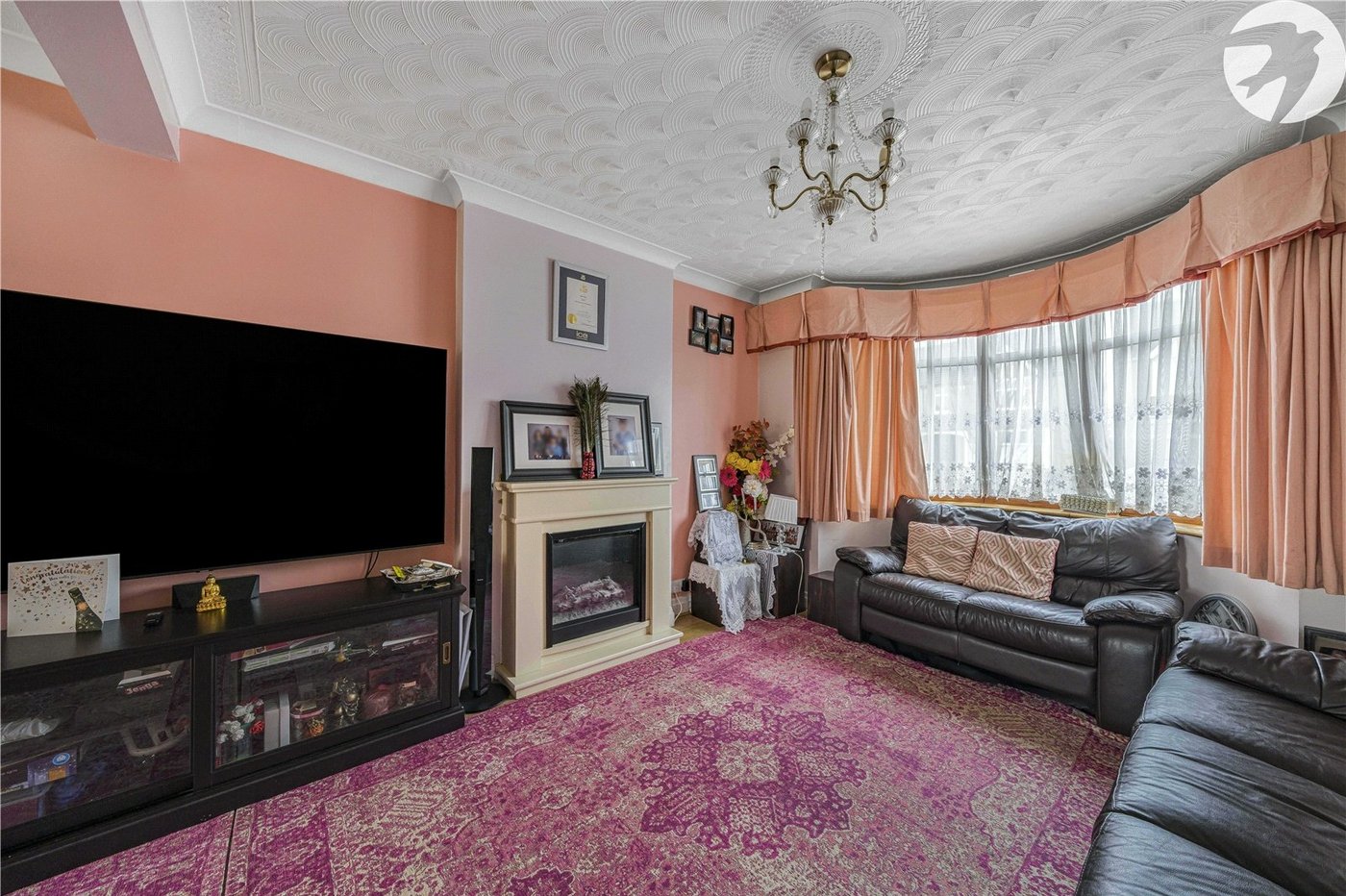 5 bedroom house for sale in West Dartford | Robinson Jackson