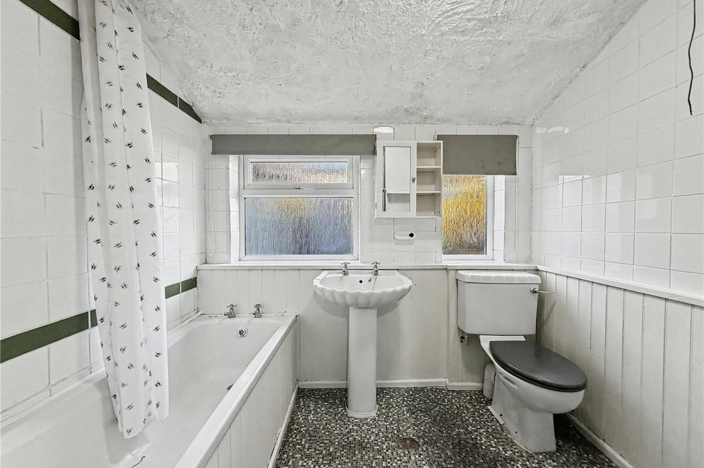 3 bedroom house for sale in Gillingham | Robinson Michael & Jackson