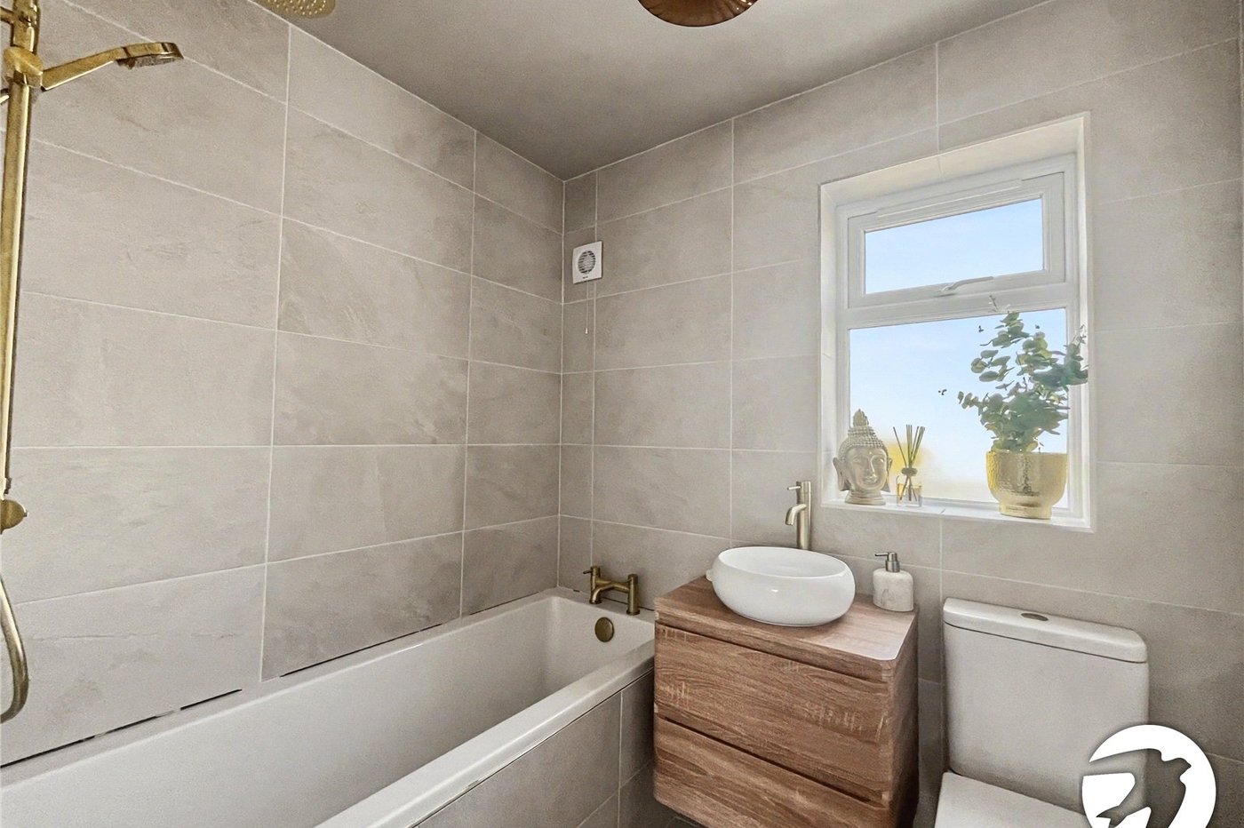 4 bedroom house for sale in Chatham | Robinson Michael & Jackson