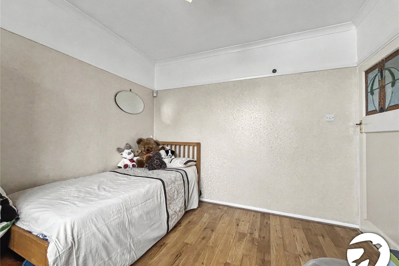 2 bedroom bungalow for sale in Walderslade | Robinson Michael & Jackson