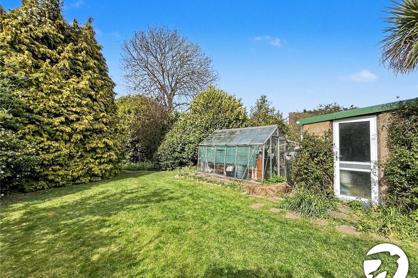 2 bedroom bungalow for sale in Walderslade | Robinson Michael & Jackson