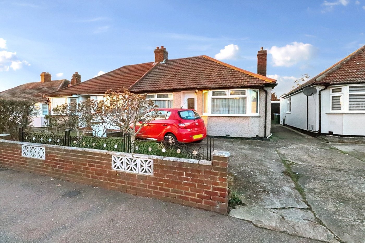 bungalow for sale in Bexleyheath, DA7 Robinson Jackson