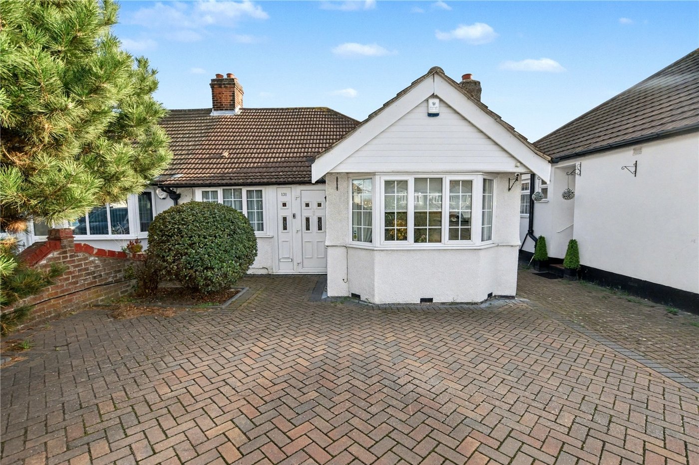 3 bedroom bungalow for sale in Bexleyheath | Robinson Jackson