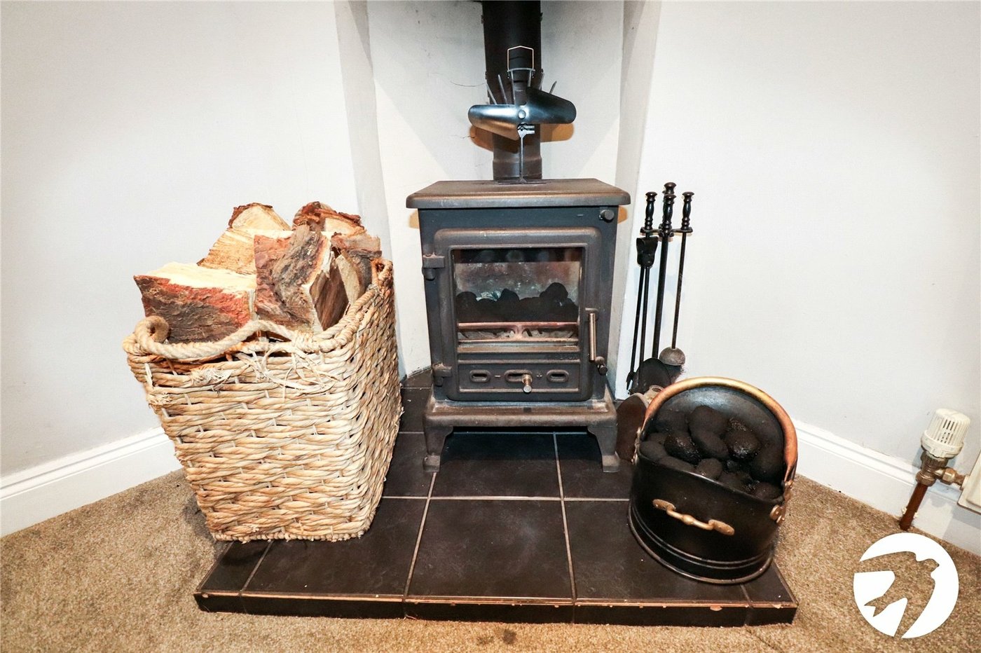 3 bedroom bungalow for sale in Bexleyheath | Robinson Jackson