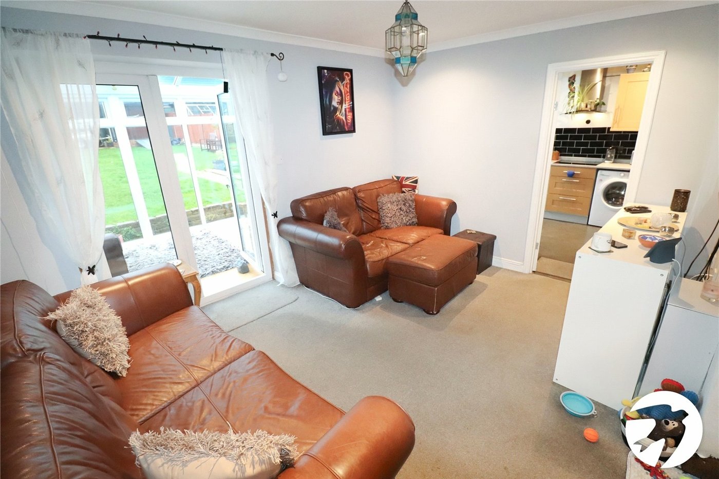 3 bedroom bungalow for sale in Bexleyheath | Robinson Jackson