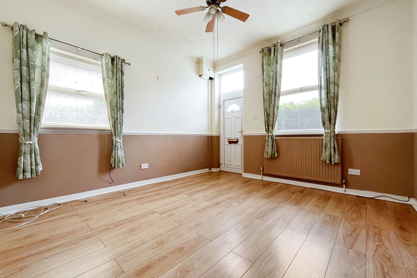1 bedroom bungalow for sale in Gillingham | Robinson Michael & Jackson