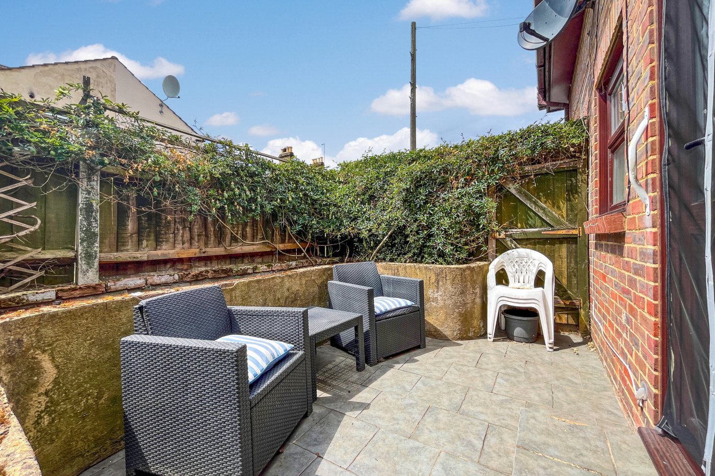 1 bedroom bungalow for sale in Gillingham | Robinson Michael & Jackson