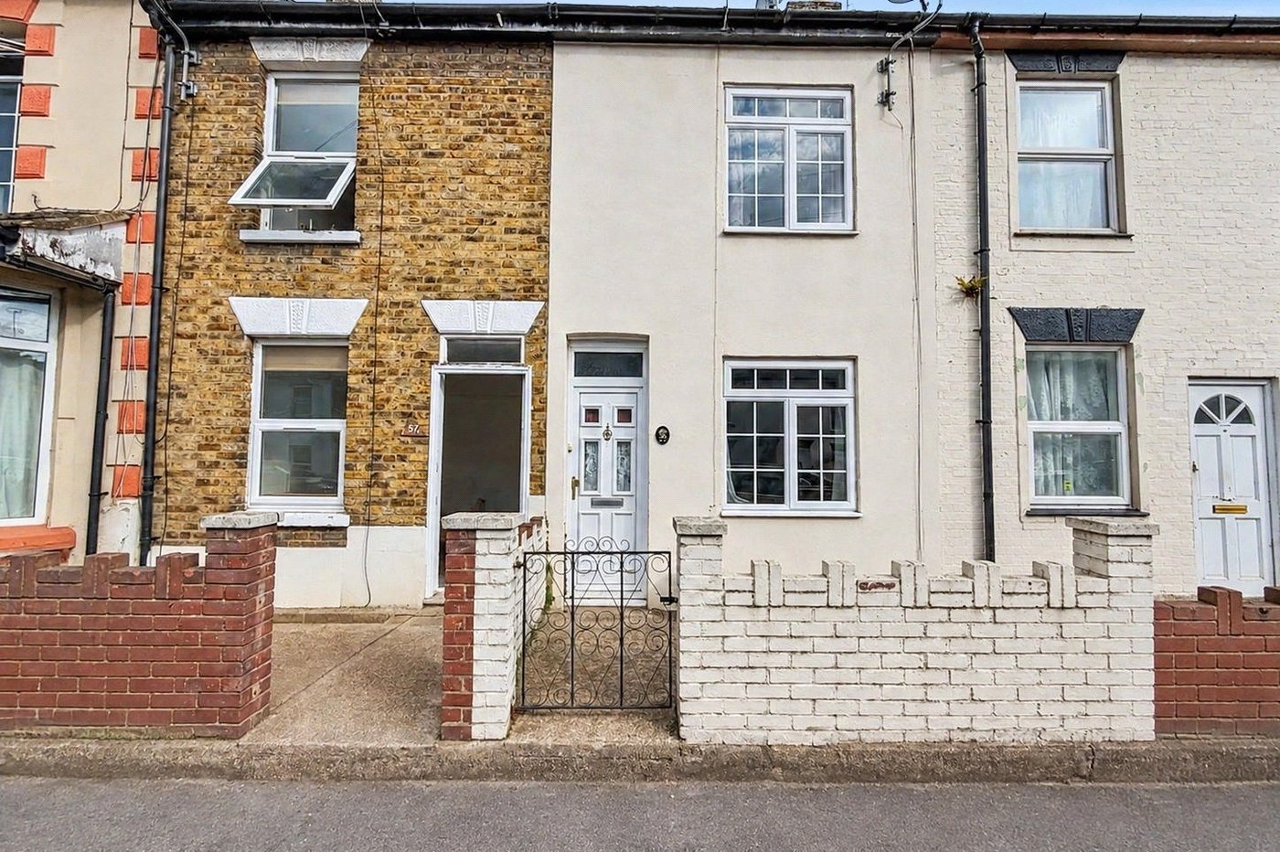 2 bedroom house for sale in Gillingham | Robinson Michael & Jackson