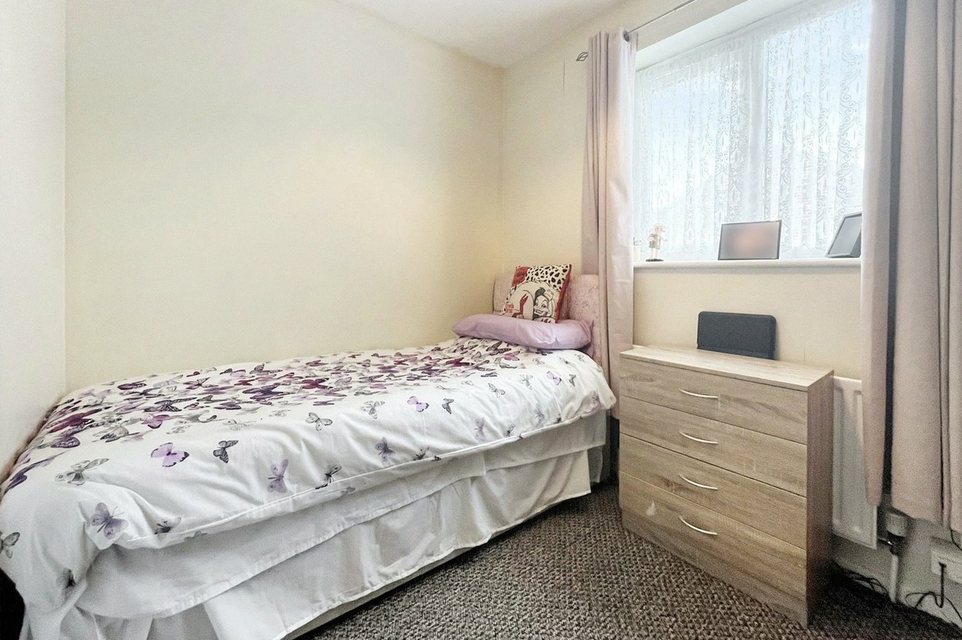 3 bedroom house for sale in Walderslade | Robinson Michael & Jackson